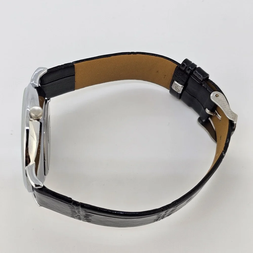 Men's Analog Watch 38MM White Dial Black Faux‎ Leather Bands New Battery